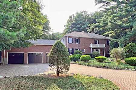 17 Philip Road Belmont, MA 02478