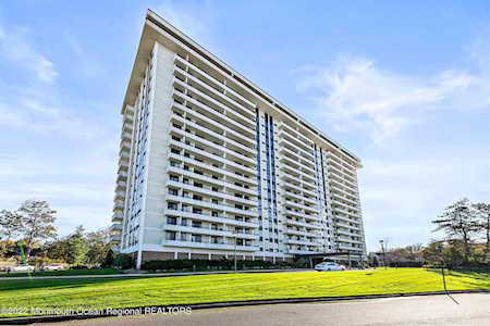 1 Channel Dr #614 Monmouth Beach, NJ 07750