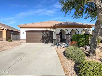 3020 E Palmdale Lane Gilbert, AZ 85298