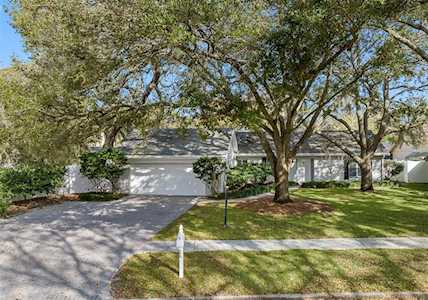 11926 Nicklaus CIRCLE Tampa, FL 33624