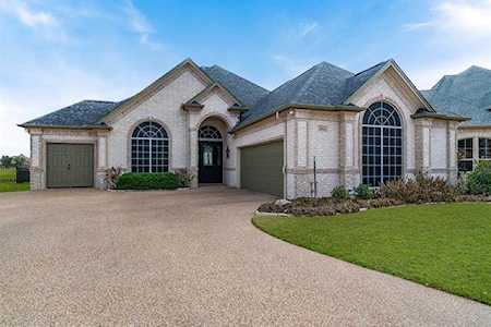 2311 Marseilles Court Granbury, TX 76048