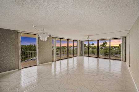 3400 S Ocean Boulevard #2hii Palm Beach, FL 33480