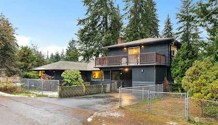 16455 15th Ave SW Burien, WA 98166