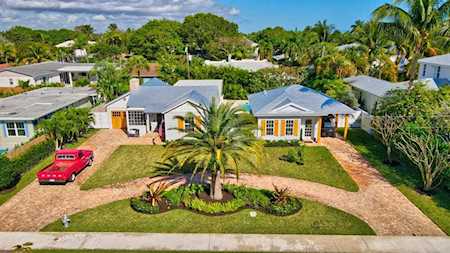 105 NE 6th Street Delray Beach, FL 33444