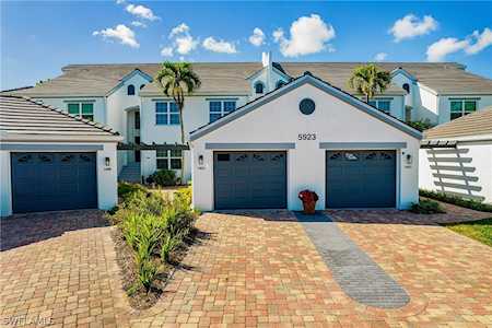 5923 Sand Wedge Ln #1902 Naples, FL 34110