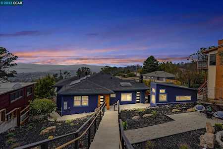 8311 Terrace Drive El Cerrito, CA 94530