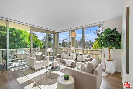 4411 Los Feliz Blvd #207 Los Angeles, CA 90027