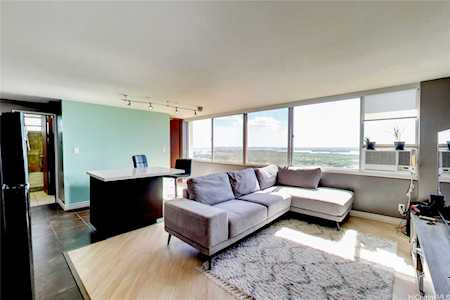 1060 Kamehameha Highway #2503A Pearl City, HI 96782