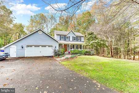 4015 Countryside Ln White Plains, MD 20695