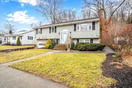 124 Turtle Pond Pkwy Boston, MA 02136