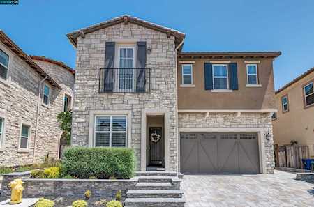 2047 Trefoil Rd San Ramon, CA 94582