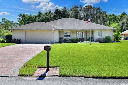 811 Hillside Ct N Winter Haven, FL 33881