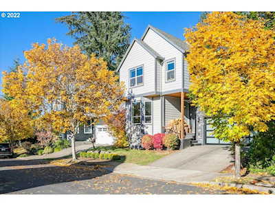 10121 NW Fleetwood DR Portland, OR 97229