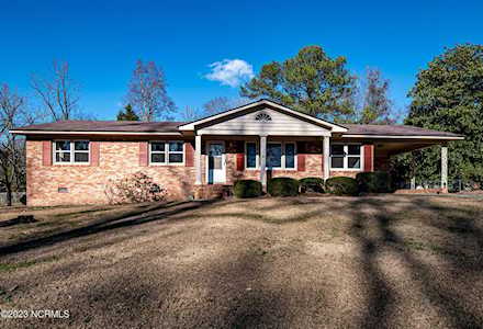 106 Greenbriar Drive Greenville, NC 27834
