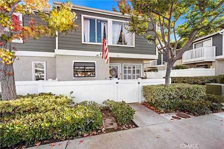 76 Birchwood Ln Aliso Viejo, CA 92656
