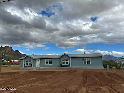 5137 N Delaware Drive Apache Junction, AZ 85120