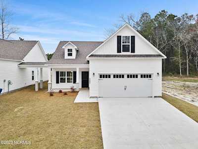 1127 Dan Owen Drive Hampstead, NC 28443