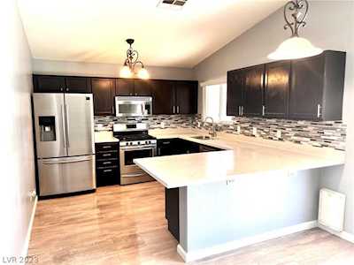 1033 Sun Poppy Ave Las Vegas, NV 89123