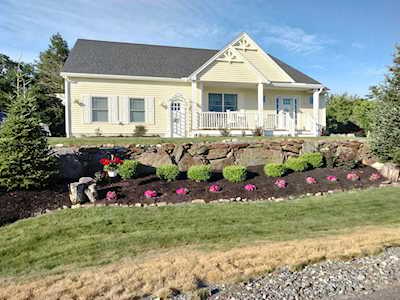 81 Apple Way Epping, NH 03042