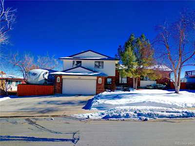 880 S Foothill Dr Lakewood, CO 80228