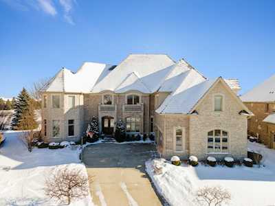 1845 N Sawgrass St Vernon Hills, IL 60061