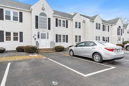 60 Florry Dr #6 Dracut, MA 01826
