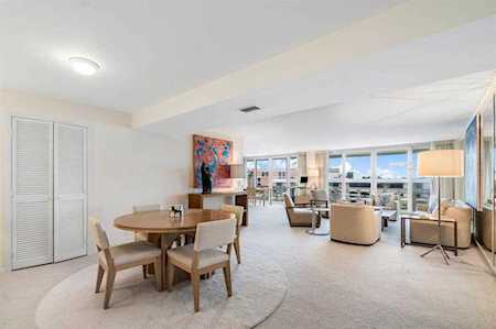 100 Sunrise Avenue #610 Palm Beach, FL 33480
