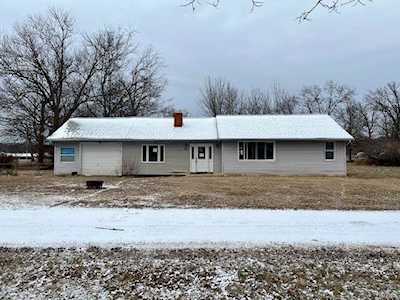 75 C St Orchard Farm, MO 63301
