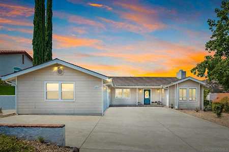 15537 Vista Vicente Dr Ramona, CA 92065