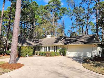 41 Golden Hind Dr Hilton Head Island, SC 29926