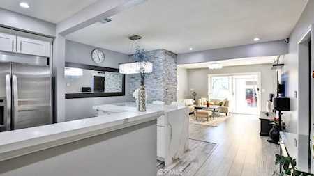 1084 Mitchell Ave Tustin, CA 92780