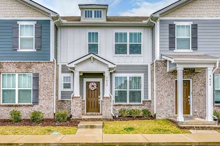 1623 Tolkien Ln Murfreesboro, TN 37128