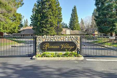 11663 Melones Circle Gold River, CA 95670