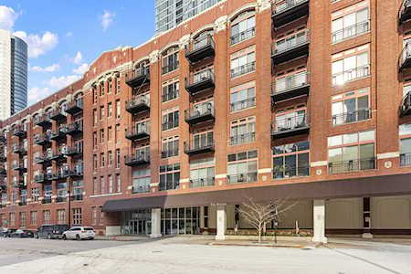 360 W Illinois St #319 Chicago, IL 60654