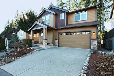 23247 SE 34th Place Sammamish, WA 98075