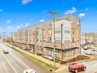 1077 E Trinity Ln #305 Nashville, TN 37216