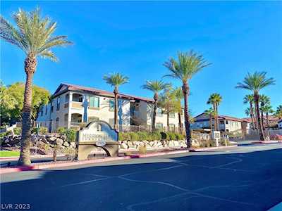 2305 W Horizon Ridge Parkway #911 Henderson, NV 89052