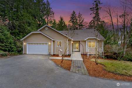 661 NE Woods Place Bremerton, WA 98311
