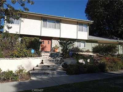 24125 Albers St Woodland Hills, CA 91367