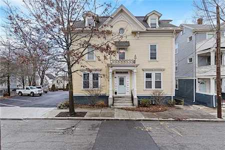 182 Camp St #7 Providence, RI 02906