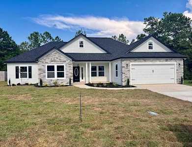 485 Sand Pine Dr Midway, FL 32343