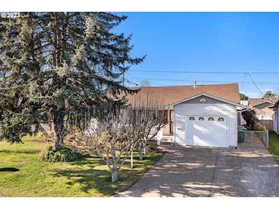 1407 Quinn RD Woodburn, OR 97071