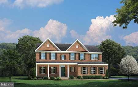 16483 Catherine Woods Ct Rd Hughesville, MD 20637