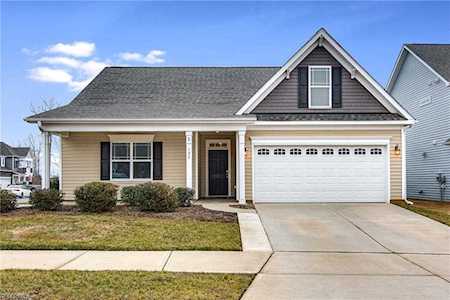 122 Pendleton Drive Bermuda Run, NC 27006
