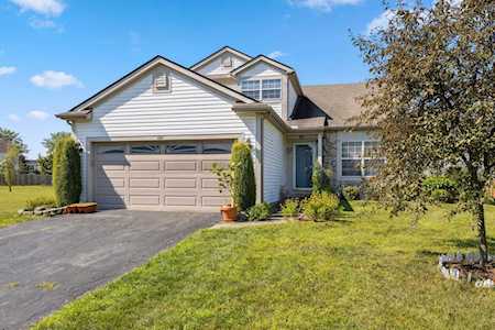 424 Sandmar Court Pataskala, OH 43062
