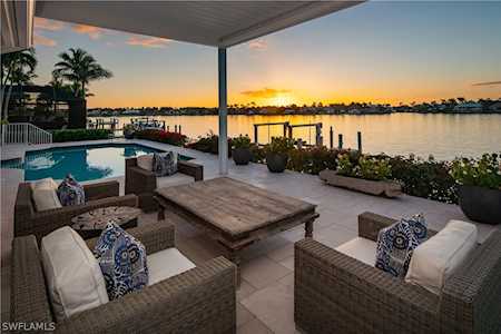 2160 Kingfish Rd Naples, FL 34102