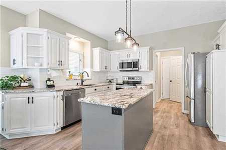 12230 Sagamore Rd Leawood, KS 66209
