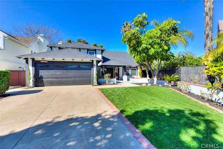 17301 Bonner Dr Tustin, CA 92780