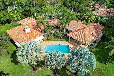 9718 SW 58th Ct Pinecrest, FL 33156