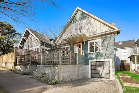 206 W Garfield St Seattle, WA 98119